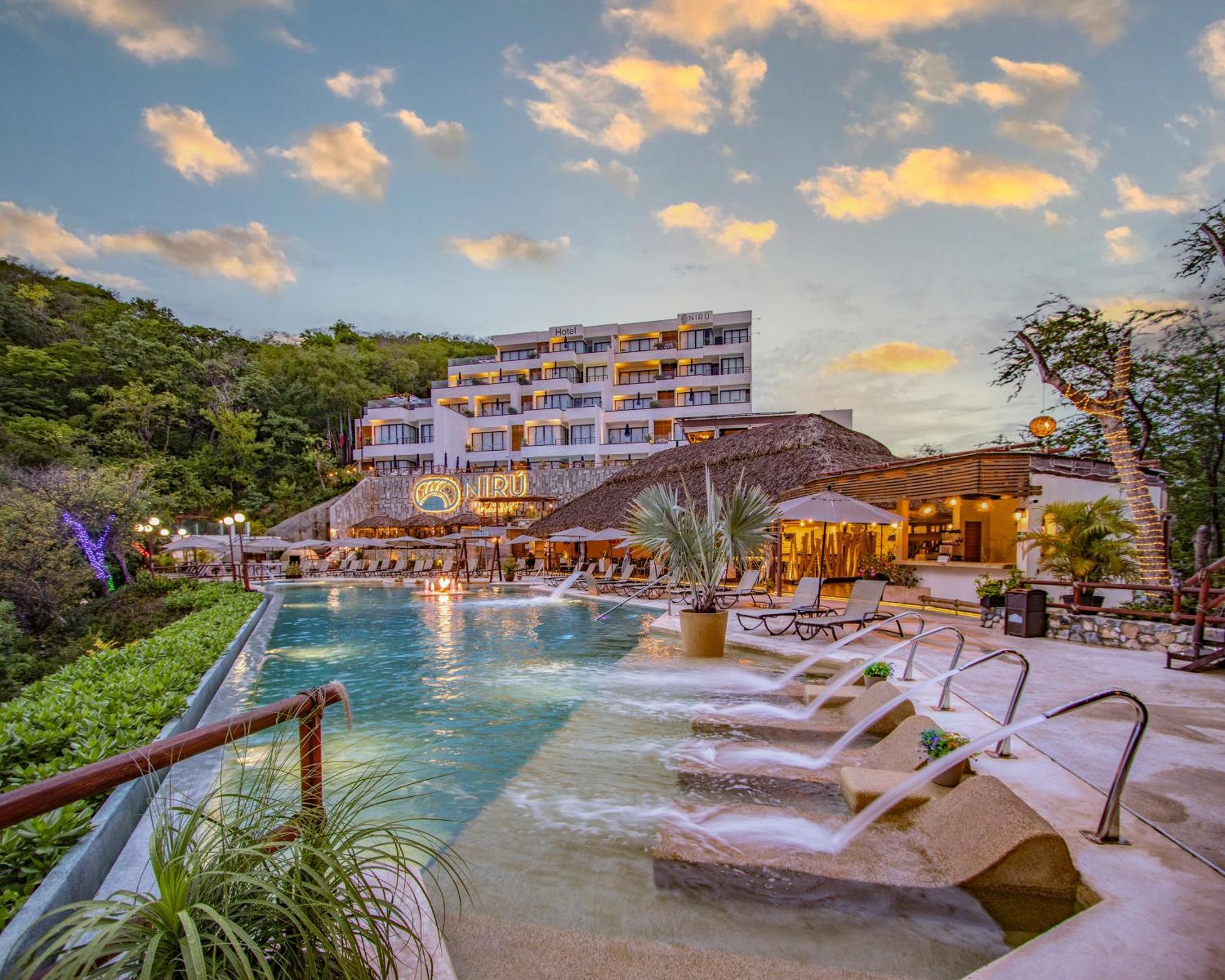Niru Ocean Suites By Binniguenda Santa Cruz Huatulco Kültér fotó
